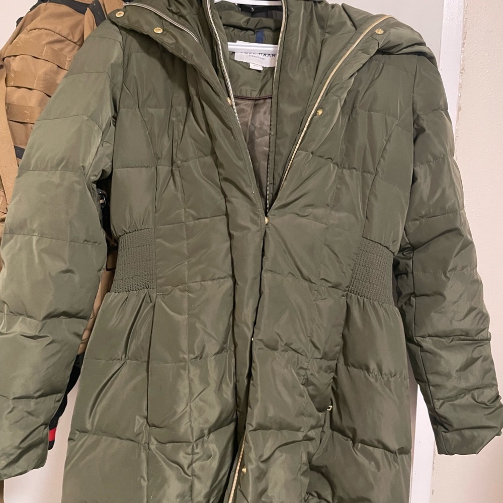 Women's Olive Green Puffer Jacket